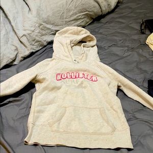 Hollister sweatshirt